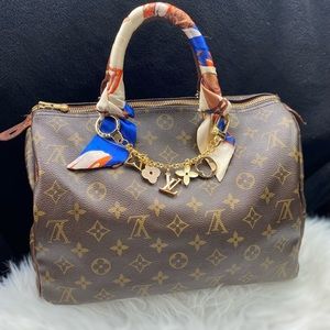 SOLD Authentic Louis Vuitton Speedy 30